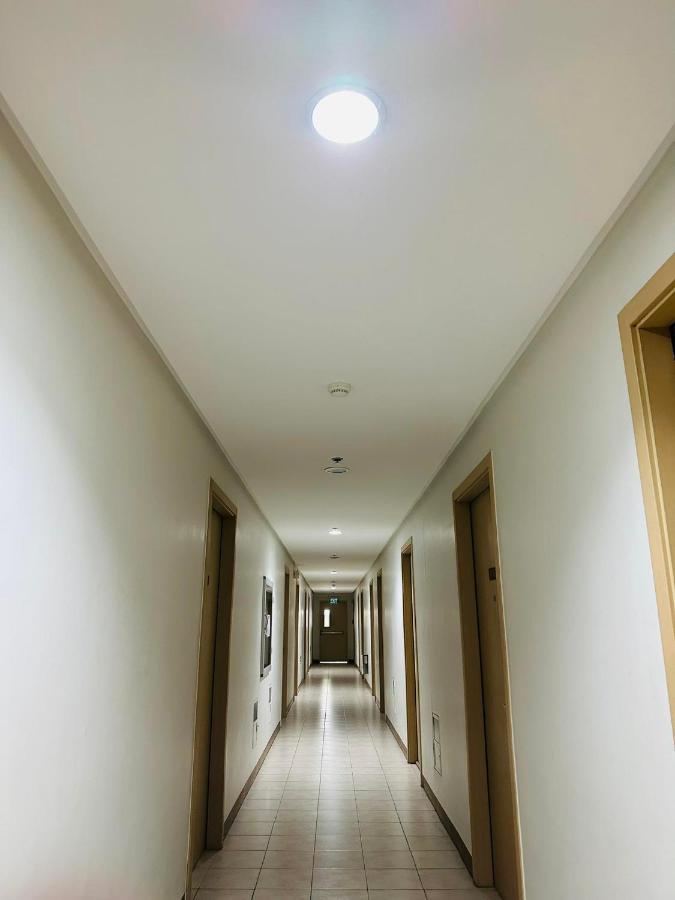 Trees Residences - Tower 11 1Br With Balcony Manila Dış mekan fotoğraf
